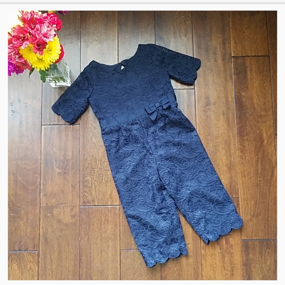 NWT Janie and Jack Scalloped Jumpsuit (2T)